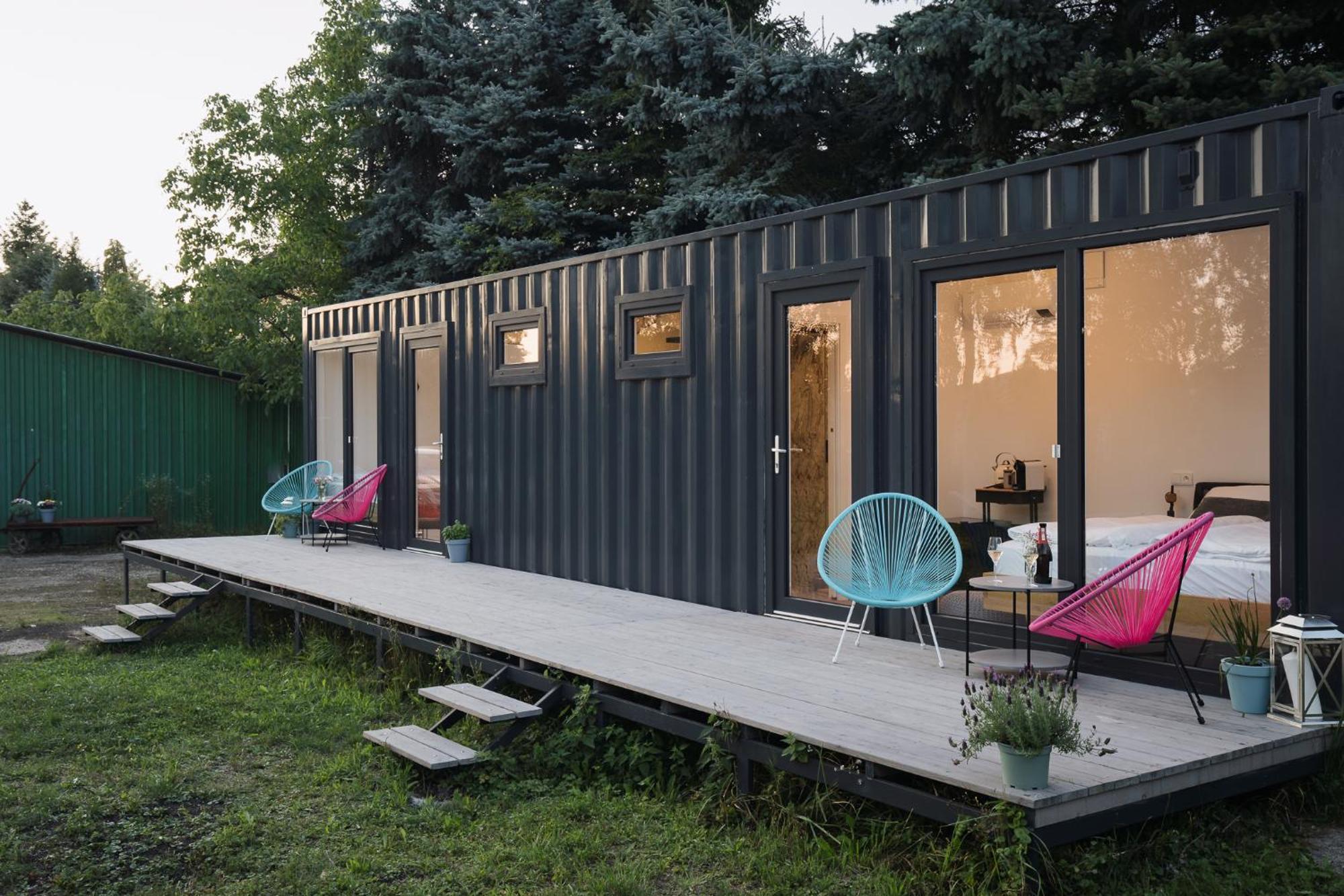 Container Apartment Decin Exterior photo